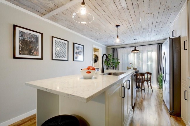 Foto del edificio - 2609 E 3rd St
