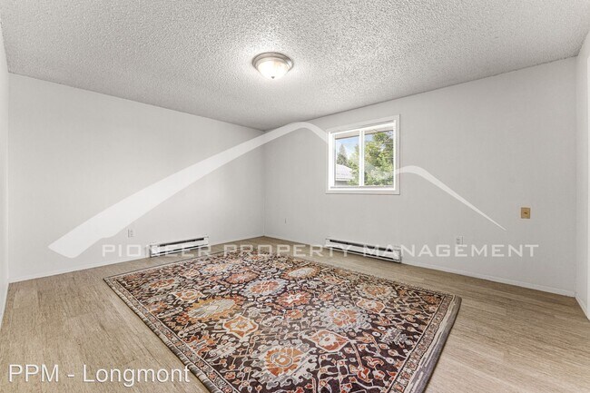 Foto del edificio - 3 br, 1.5 bath House - 154 Judson St