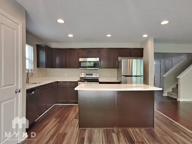Foto del edificio - 8042 Loveridge Drive