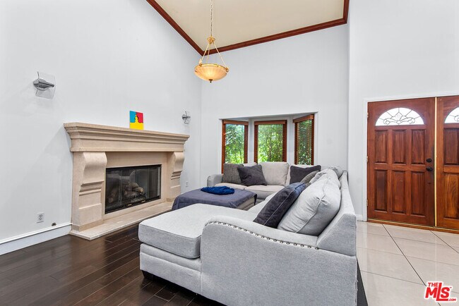Foto del edificio - 15123 Greenleaf St