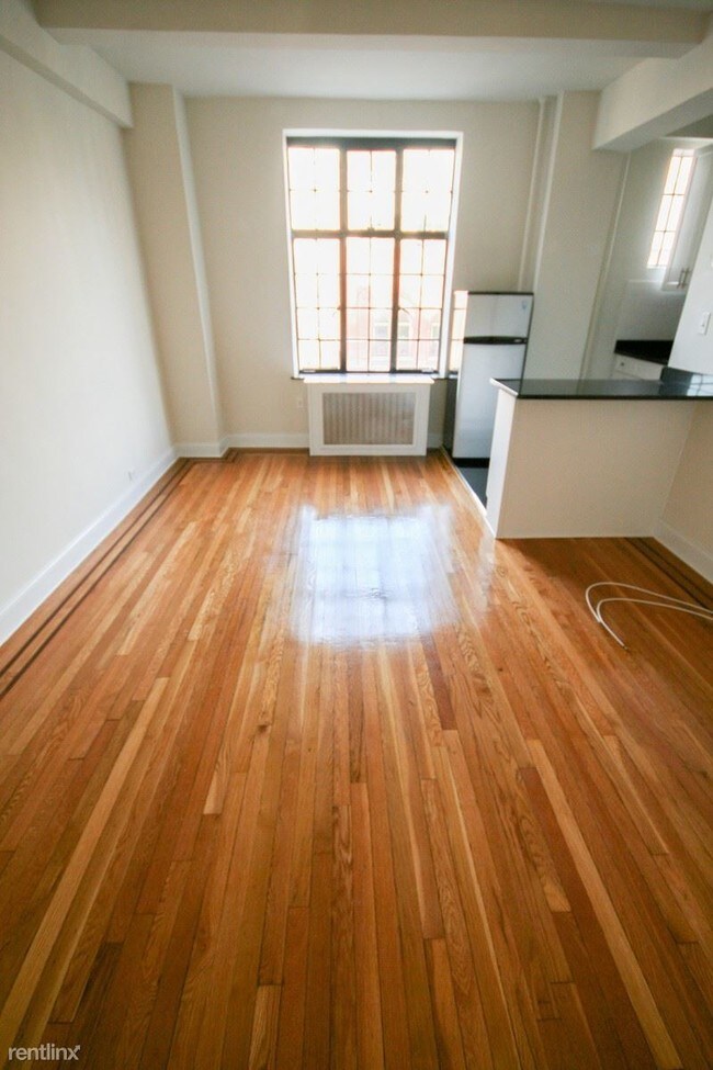 Foto del edificio - 208 W 23rd St