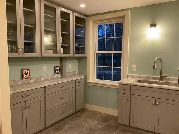 Kitchen - 886 VT-74