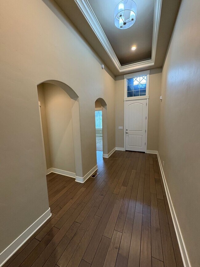 Foto del edificio - Beautiful 3 Bed/3 Bath Single Level Home i...