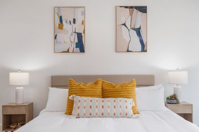 Building Photo - 4508 Noble St