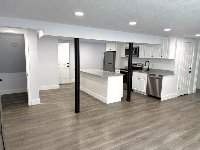 Foto del edificio - 3881 Ridgeview Way