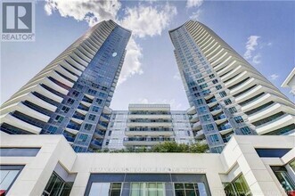 Building Photo - 7171-7171 Yonge St