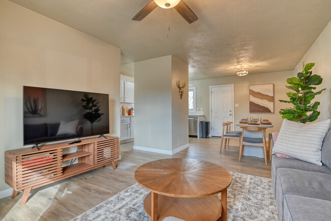 Living Room/Entry way - 73 Goret Dr