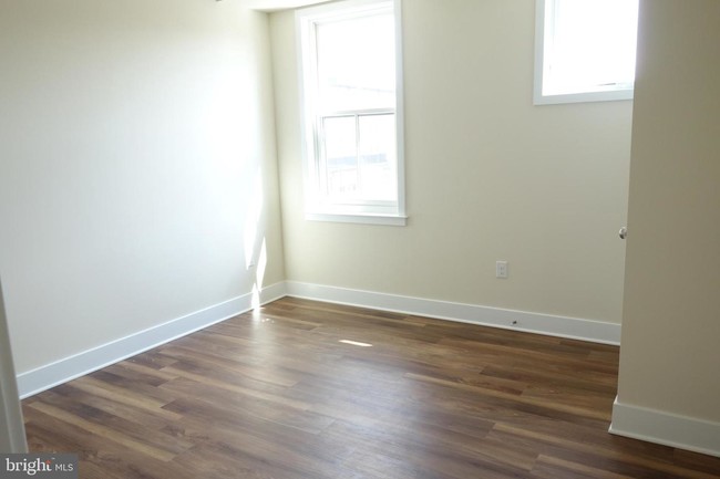 Foto del edificio - 210 S Mill Rd