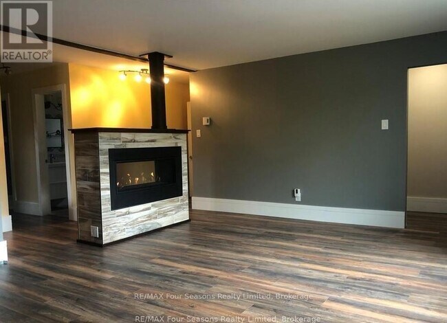 Photo du bâtiment - 29 Fourth St W