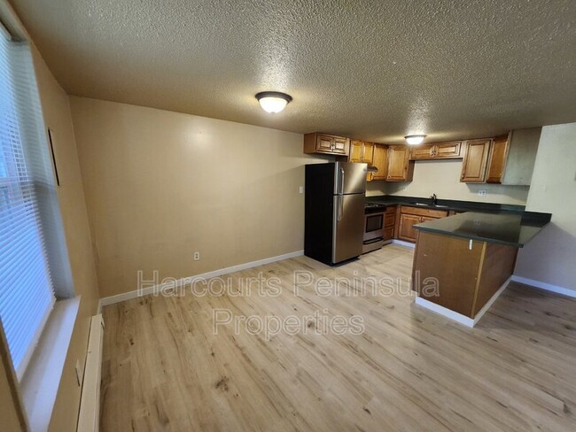 Foto del edificio - 7155 Tracyton Blvd NW