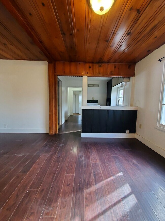 Foto del edificio - 129774thstreet.is4lease.com