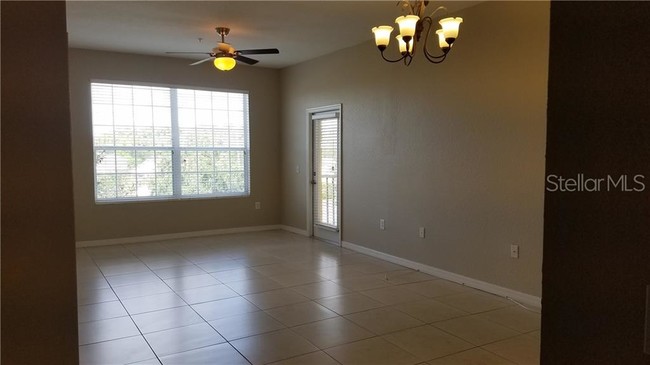 Building Photo - 8630 Buccilli Dr