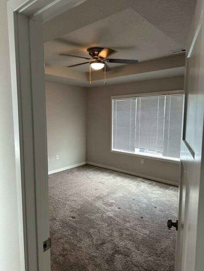Foto del edificio - 15135 Bellflower Ln
