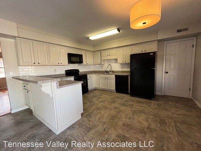 Building Photo - 3 br, 2 bath House - 5709 Acapulco Ave