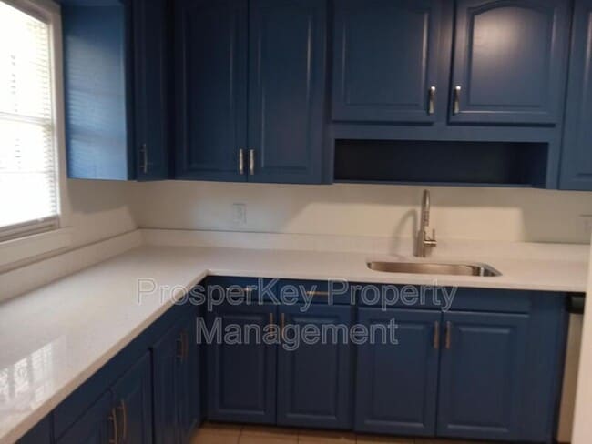 Foto del edificio - 1820 18th Ave