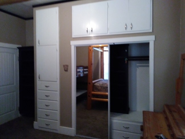 Building Photo - 133 S 100 E