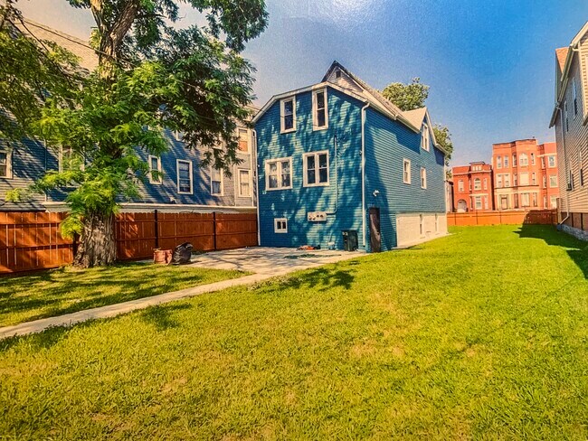 Back of Building - 8946 S Exchange Ave