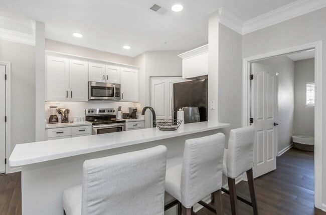 Foto del edificio - 4207 S Dale Mabry Hwy