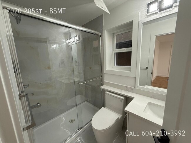 Building Photo - Stellar 2 Bedroom Suite