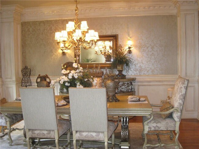 Foto del edificio - 1744 Malvern Hill Pl