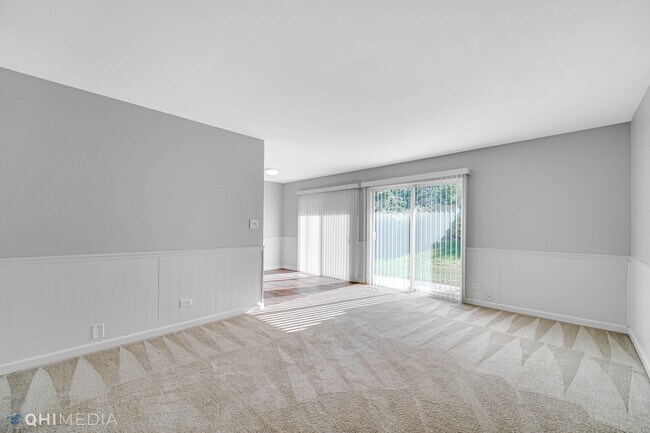 Foto del edificio - 339 Mulberry Ct