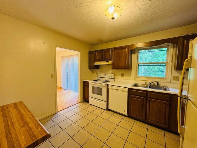 Foto del edificio - 3 Bedroom 3 Bath House