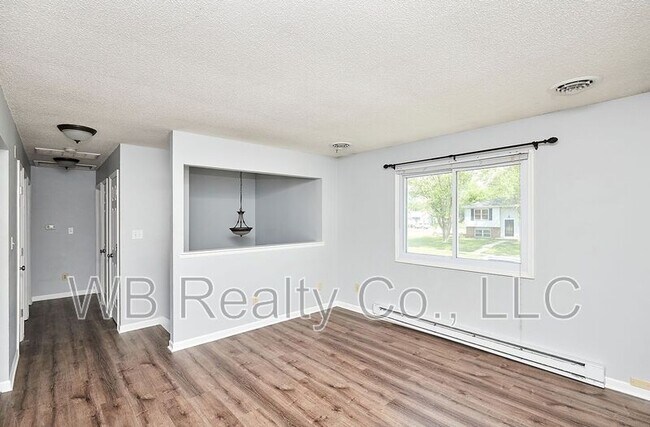 Building Photo - 200 Corene Ave