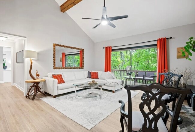 Building Photo - 973 Quail Cove Dr