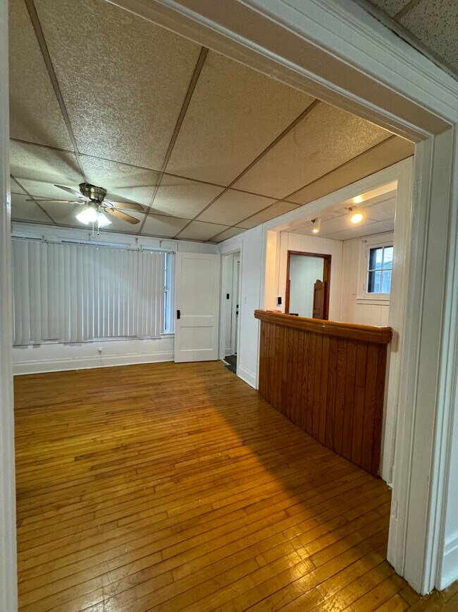 Foto del edificio - 1013 Downer Ave