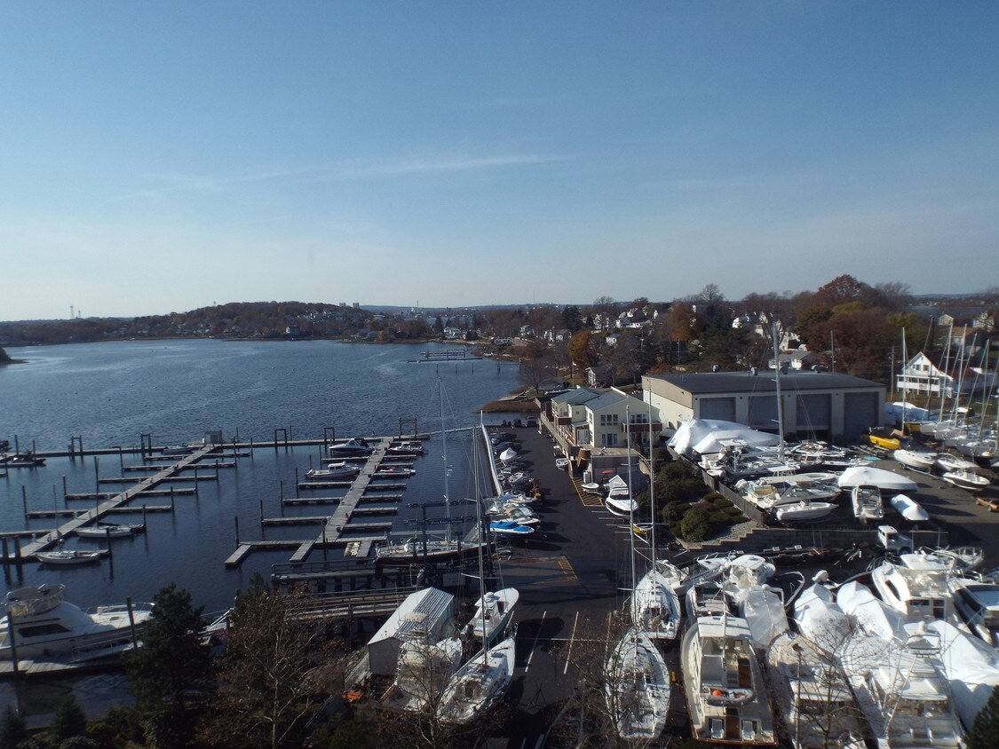 51 Broad Reach, Weymouth, MA 02191 Condo for Rent in Weymouth, MA