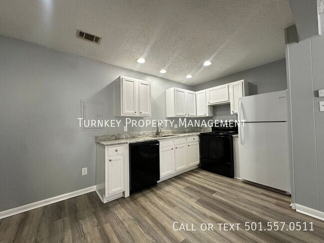 Foto del edificio - 222 W 23rd St