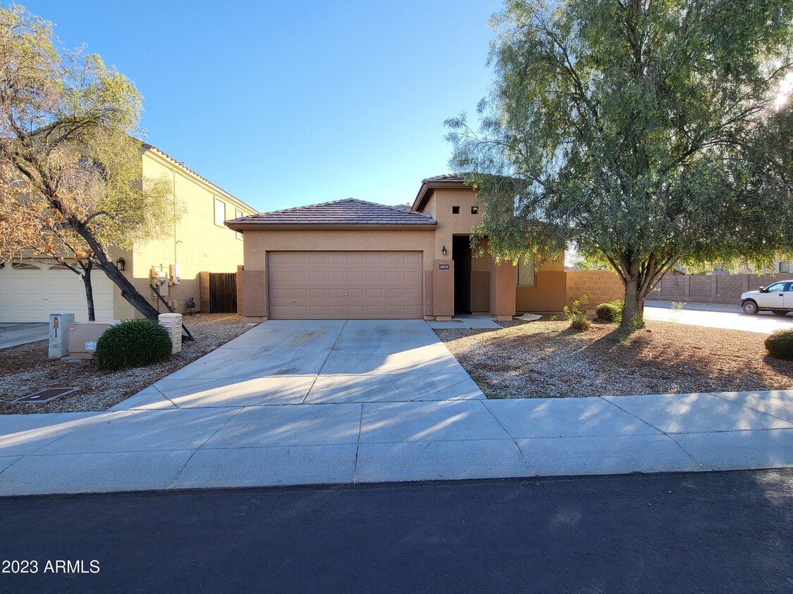 18029 W Hatcher Rd, Waddell, AZ 85355 House Rental in Waddell, AZ