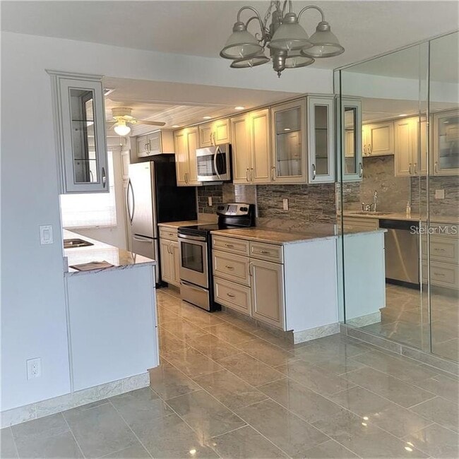 Foto del edificio - 3100 Gulf Blvd