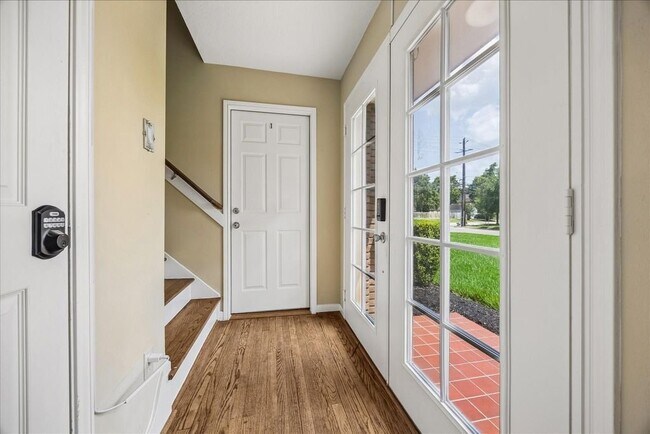 Photo - 3237 Rosedale St (Houston, TX) Apartment