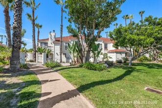 Building Photo - 9356 Twin Trails Dr