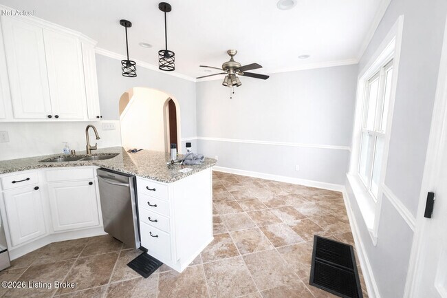 Foto del edificio - 3016 Carson Way