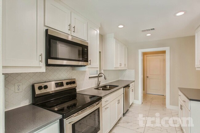 Foto del edificio - 1723 Shaw St