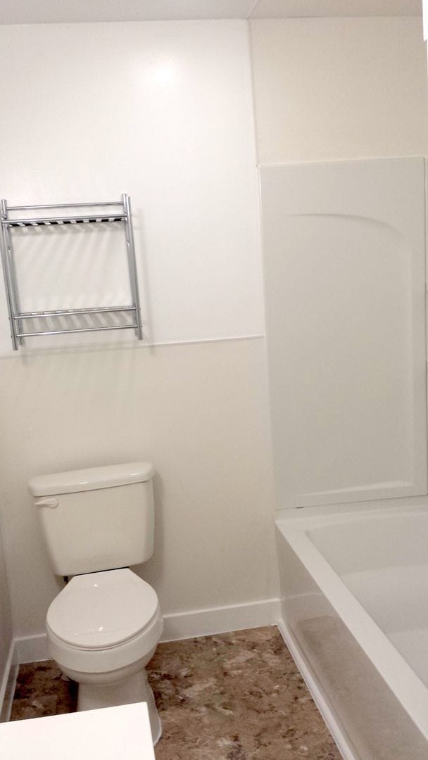 Foto del edificio - Recently Renovated 2 Bedroom Home For Rent...