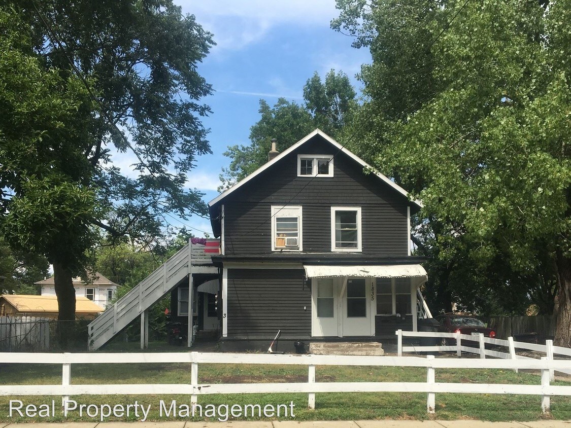 Primary Photo - 1835 Mondamin Ave