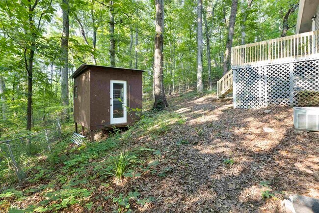 Building Photo - 1574 Oakmont Dr