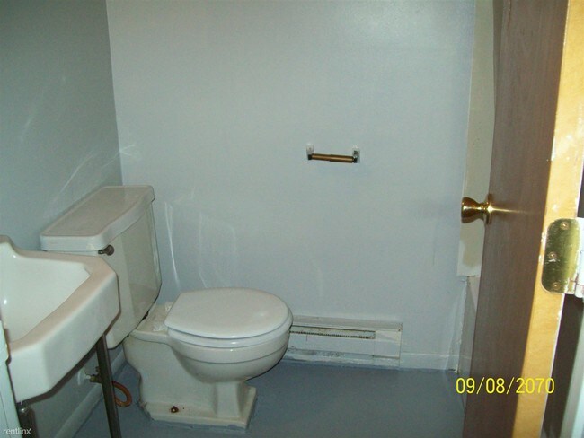 Building Photo - 1 br, 1 bath Apartment - 3211 N Franklin Ave
