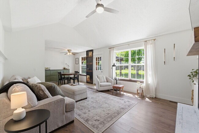 Foto del edificio - 1275 S Jaylin Ave