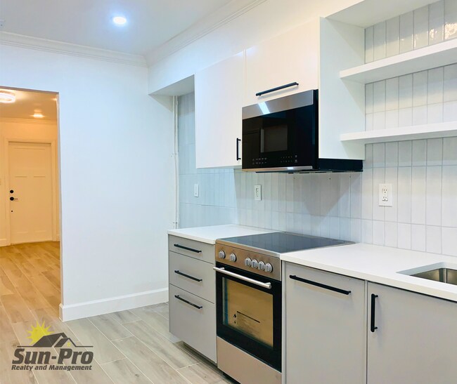 Foto del edificio - 748 Bethune St