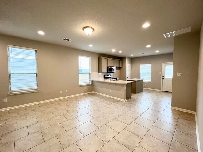 Foto del edificio - Home for lease