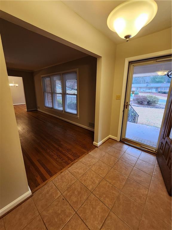 Foto del edificio - 2128 Fisher Trail NE