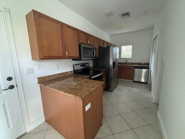 Foto del edificio - 2630 Creekside Dr