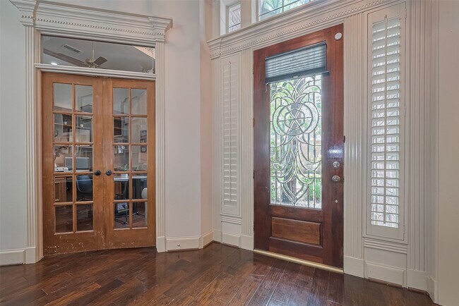 Foto del edificio - 26 Spiceberry Pl