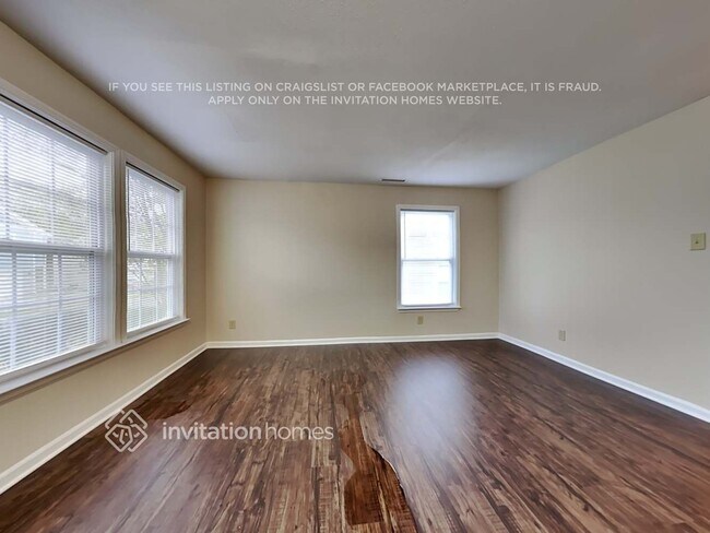 Foto del edificio - 4543 Stone Mountain Dr