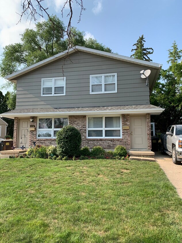 Foto principal - 1034 W Langdon St