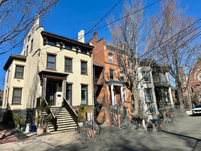 Building Photo - 38 Academy St